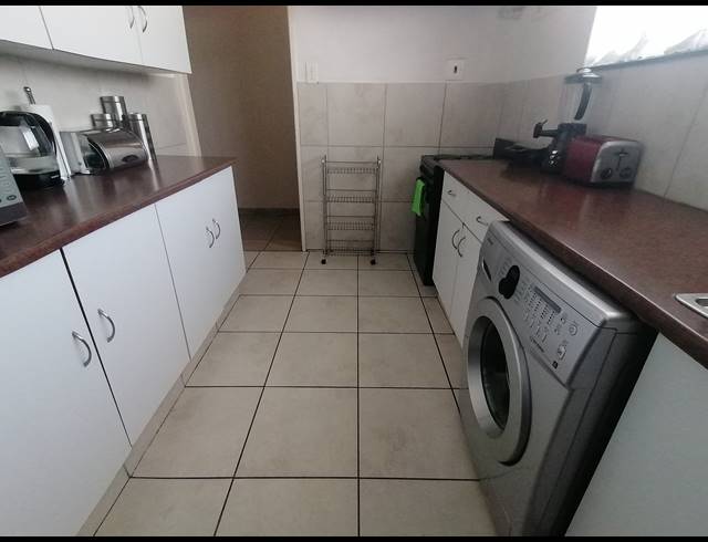 3 BEDROOM SECTIONAL TITLE FOR SALE IN MOREHILL
